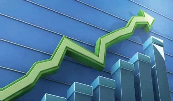 Featured Image of Godrej Properties Faces Short-Term Stock Pressure While Expanding Growth Plans